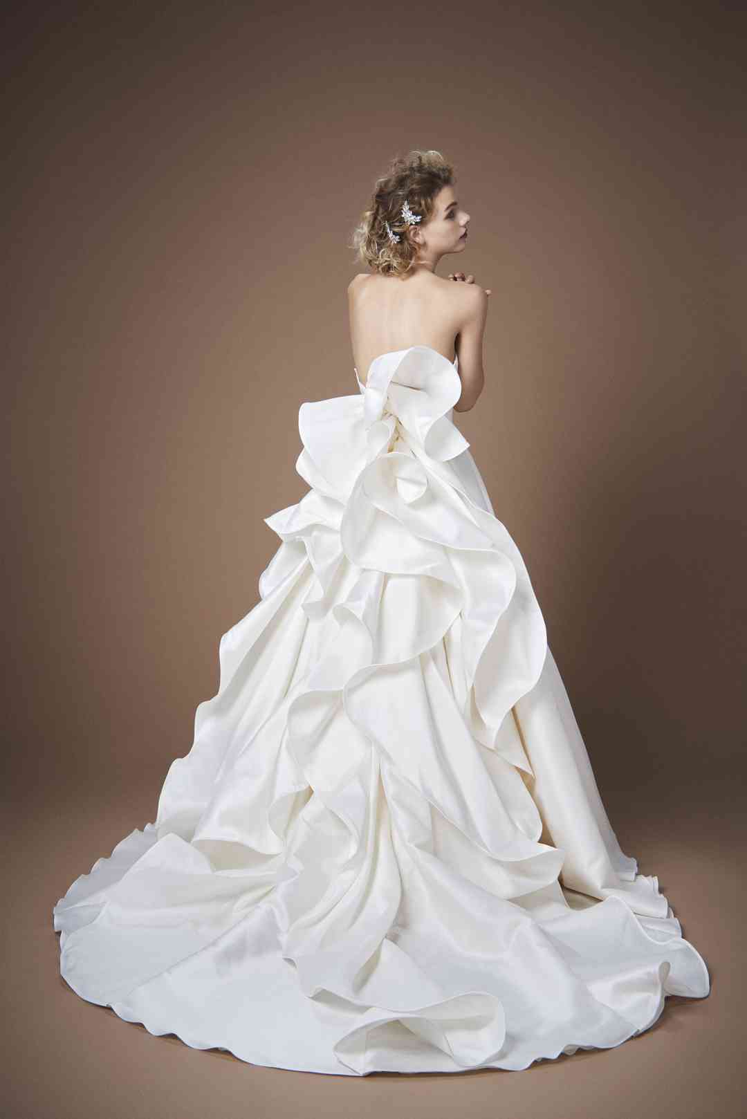 Dress DISTRICT当社限定ブランド「純白」Aライン