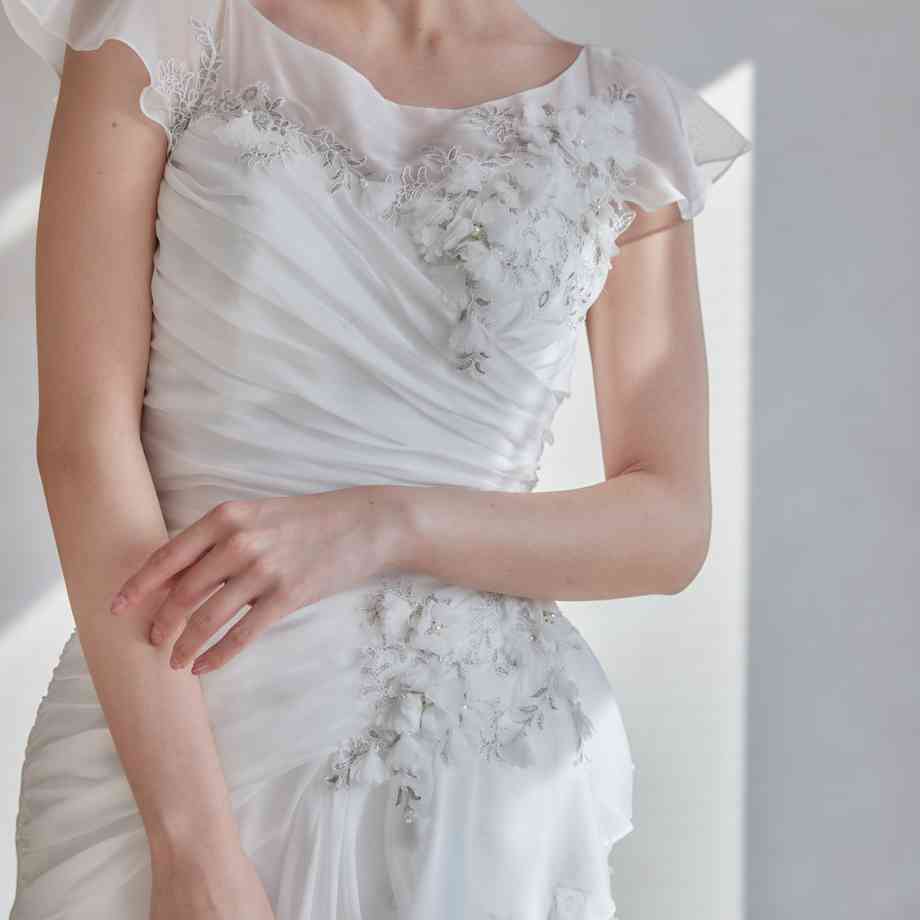 ウェディングドレス