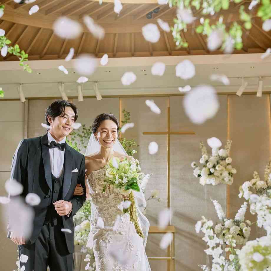 フラワーシャワー